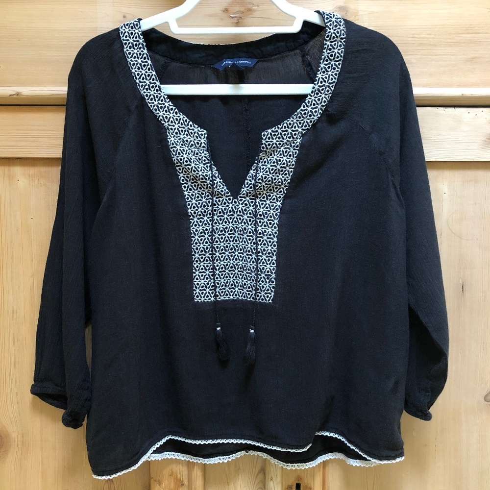 American Eagle Outfitters Black Peasant Top with White Embroidery Size M